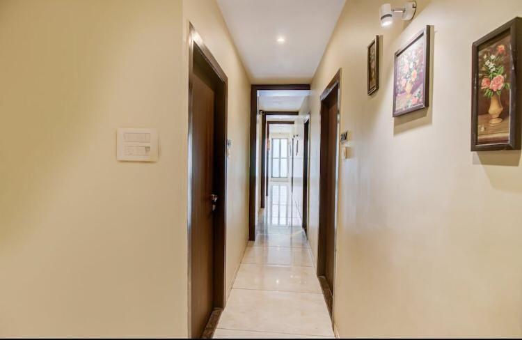 Hotel Emerald Near T2 International Airport Bombay Eksteriør billede